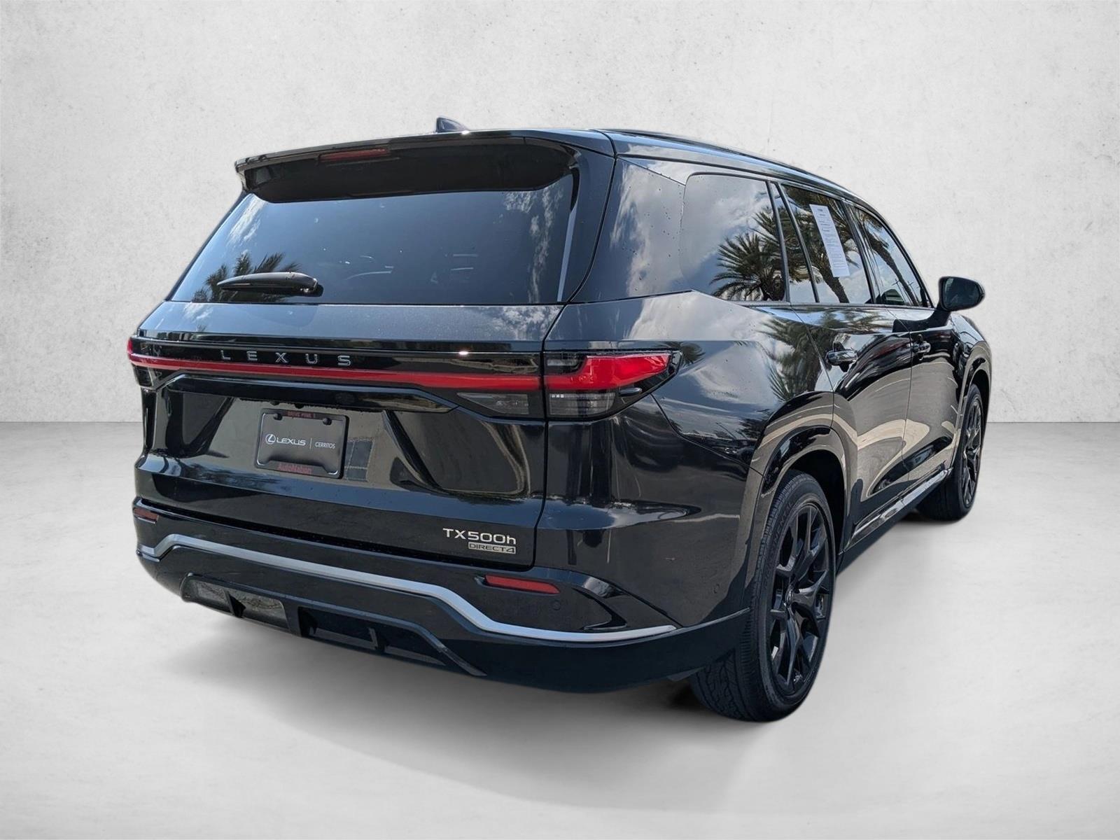 2024 Lexus TX 500h F SPORT Performance Premium photo 5