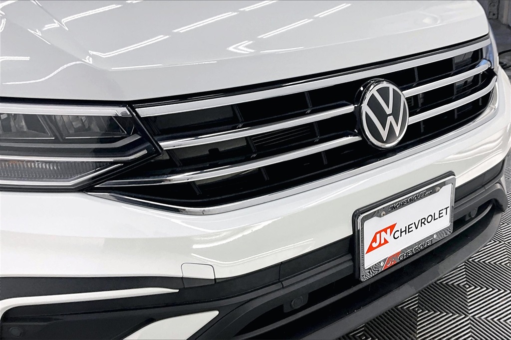 2024 Volkswagen Tiguan SE Wolfsburg Edition photo 29