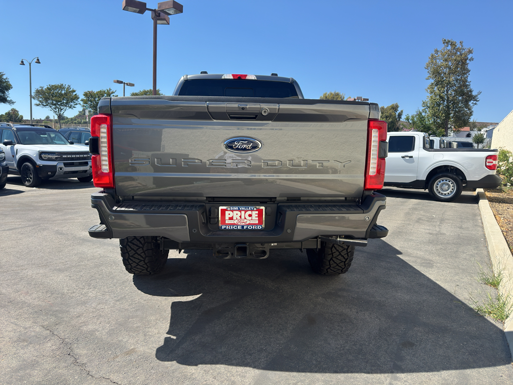 2024 Ford F-250 Lariat photo 5
