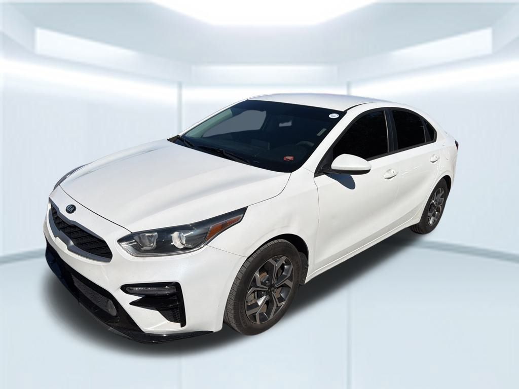 2021 Kia Forte FE LXS photo 2