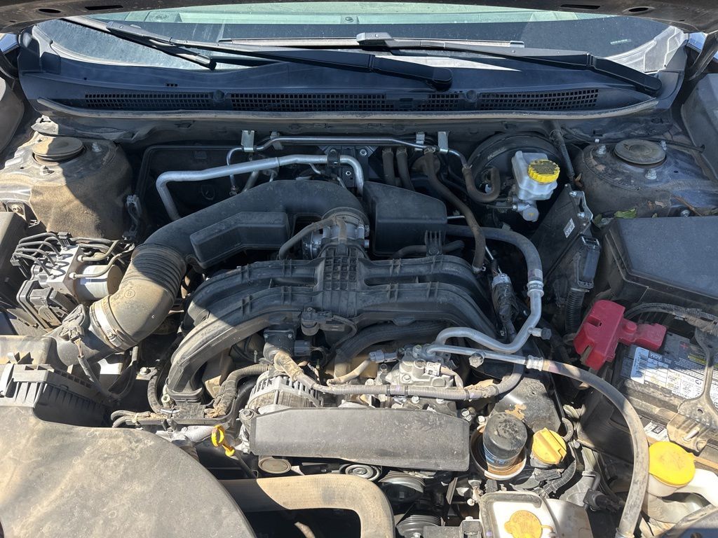 2020 Subaru Outback Premium photo 4