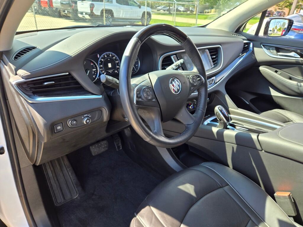 2021 Buick Enclave Avenir photo 16