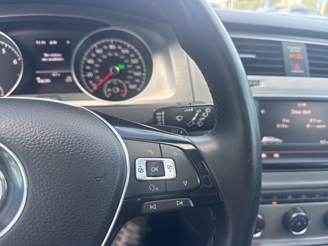 2016 Volkswagen Golf TSI SE photo 17