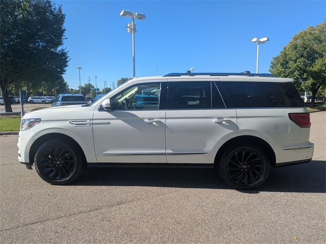 2021 Lincoln Navigator Reserve photo 2