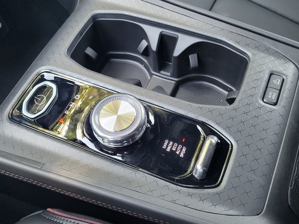 2025 Jeep Wagoneer S Launch Edition photo 10