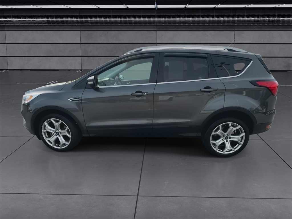 2019 Ford Escape Titanium photo 4