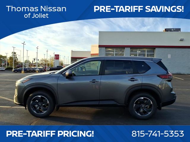 2026 Nissan Rogue SV photo 4