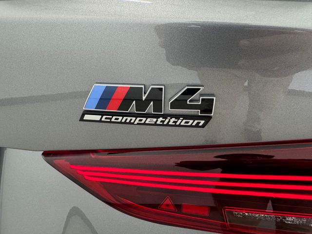 2025 Bmw M4 photo 40