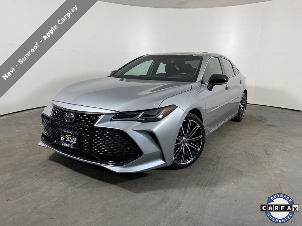 2022 Toyota Avalon Touring's photo