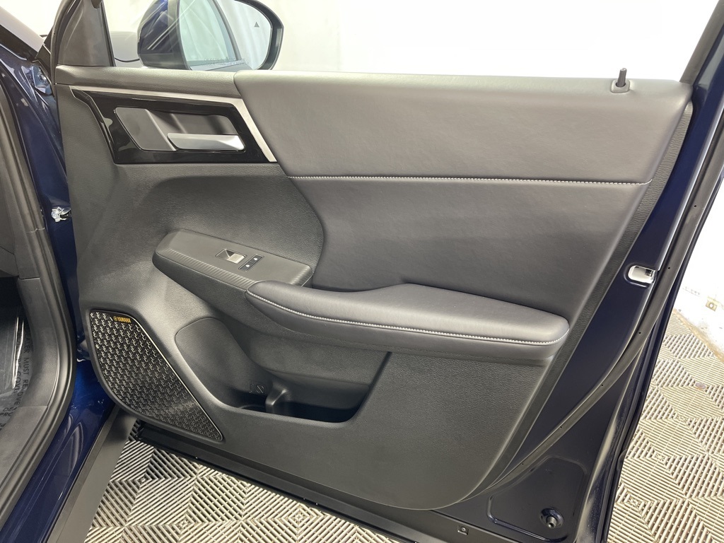 2025 Mitsubishi Outlander SE photo 29
