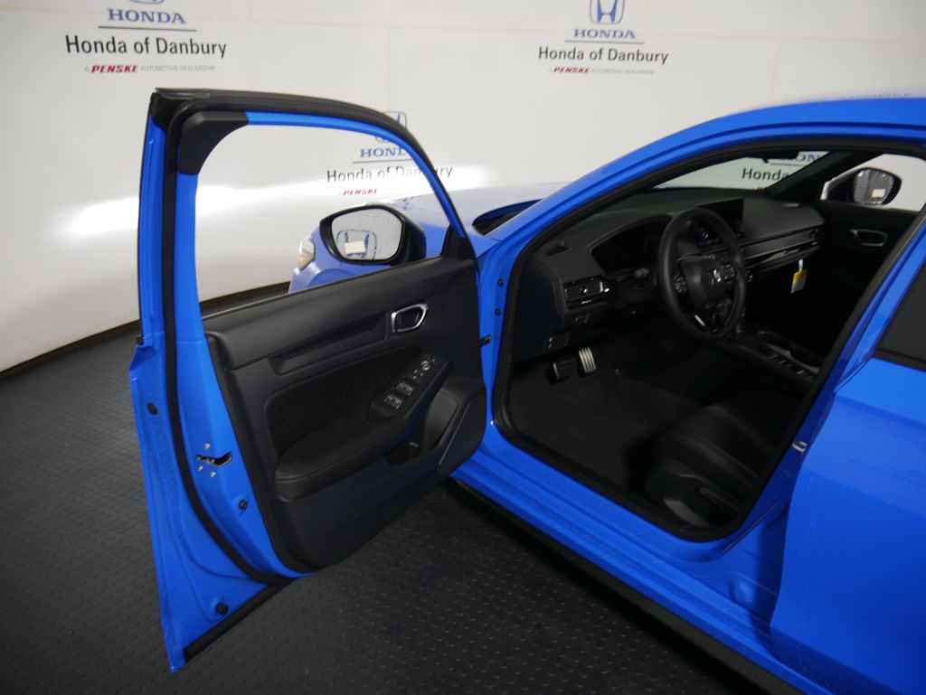 2026 Honda Civic Hatchback Sport photo 9