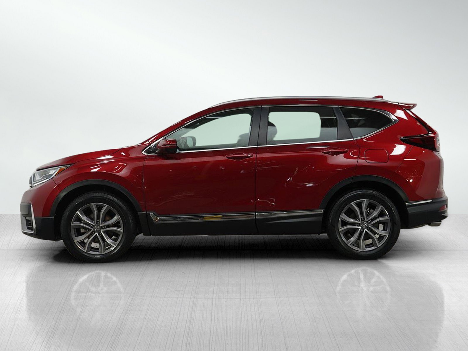Used 2021 Honda CR-V Touring with VIN 2HKRW2H92MH675149 for sale in Burnsville, Minnesota