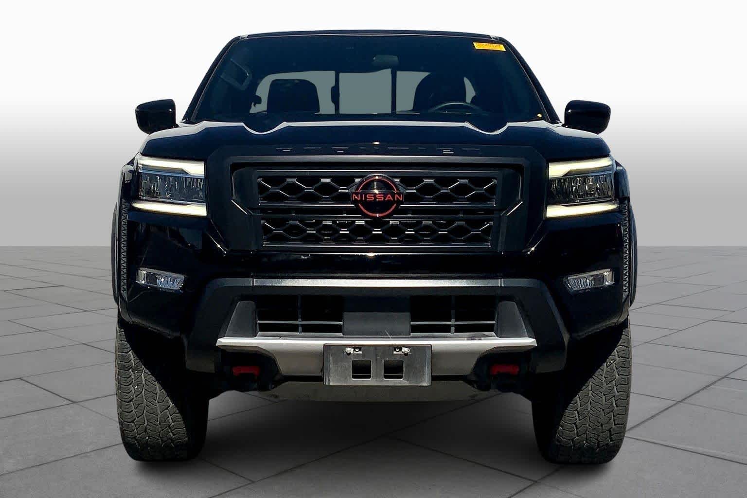 2024 Nissan Frontier PRO-4X photo 3