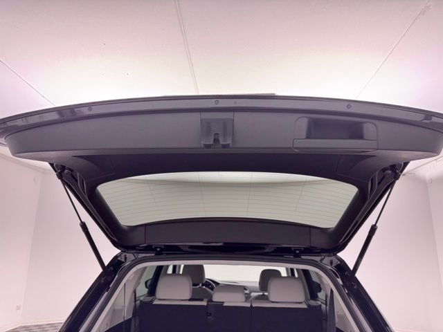2024 Volkswagen Tiguan S photo 40