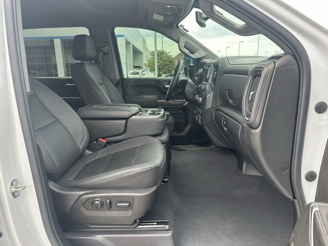 2023 Chevrolet Silverado 3500HD LTZ photo 15