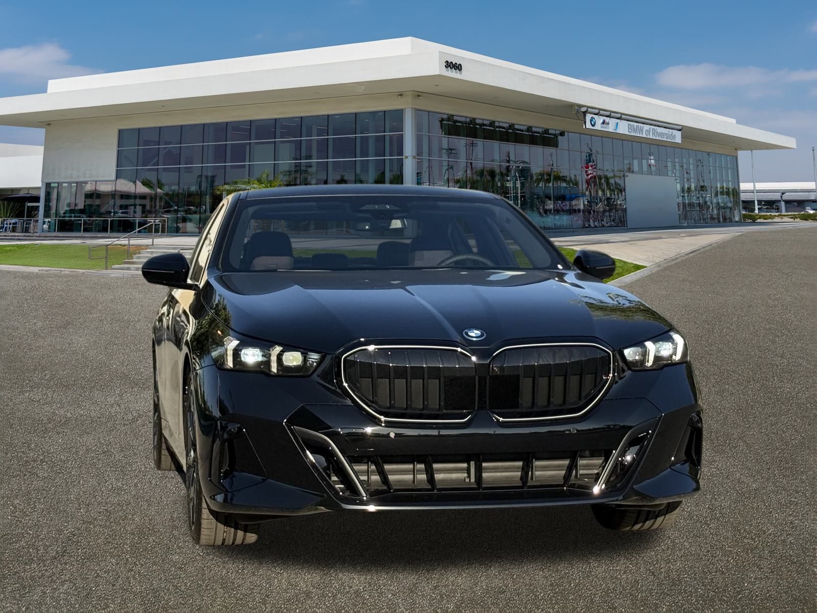2026 Bmw 550e xDrive photo 3