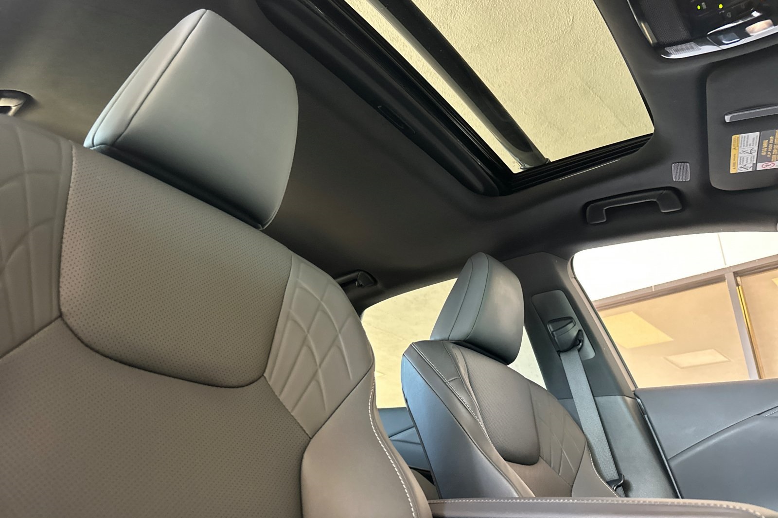 2024 Lexus RX 350h Premium photo 13