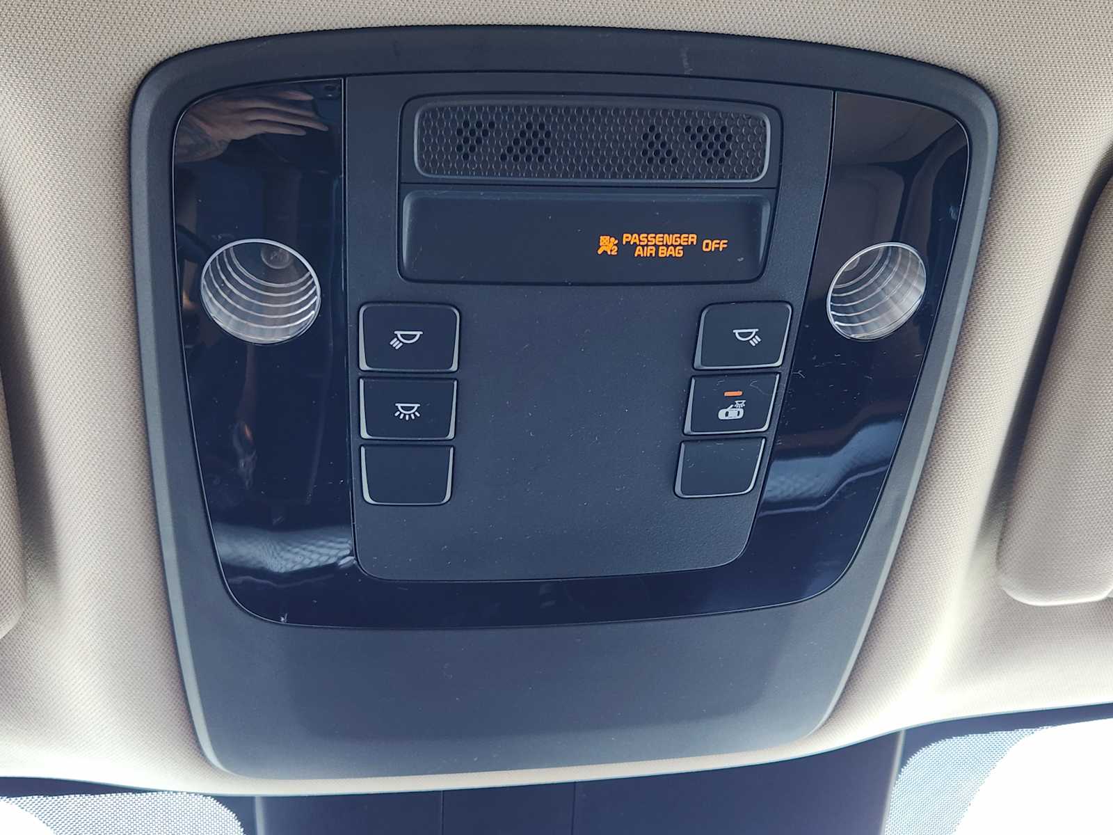 2022 Kia Carnival LXS photo 20