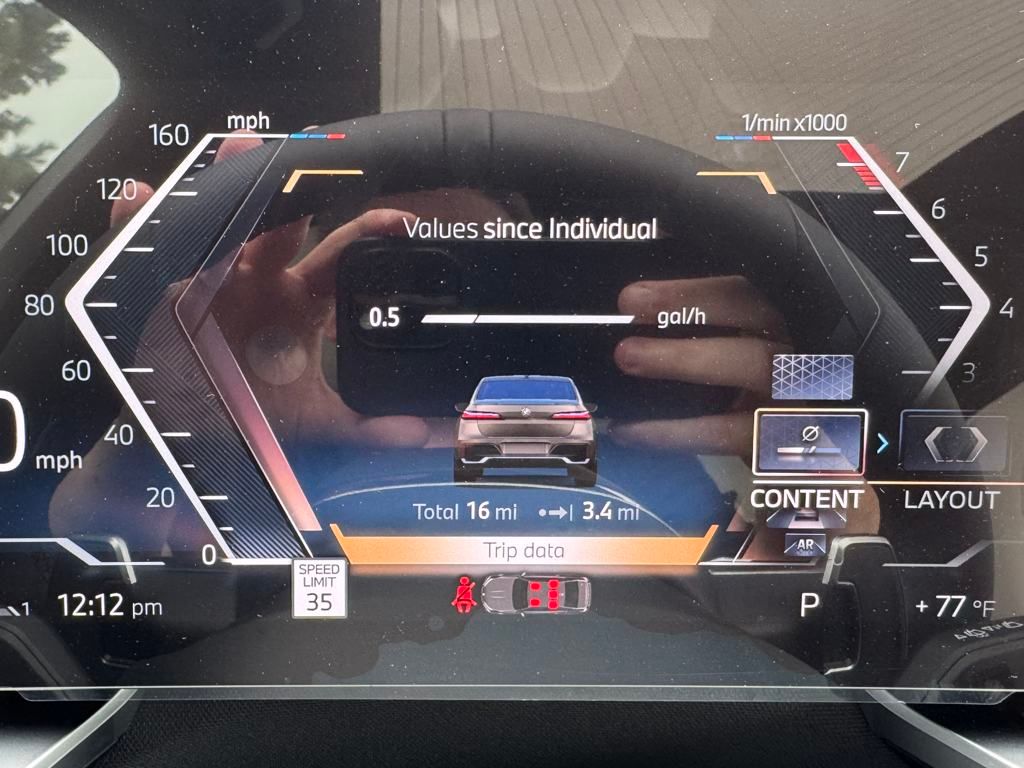 2025 Bmw 740i photo 25