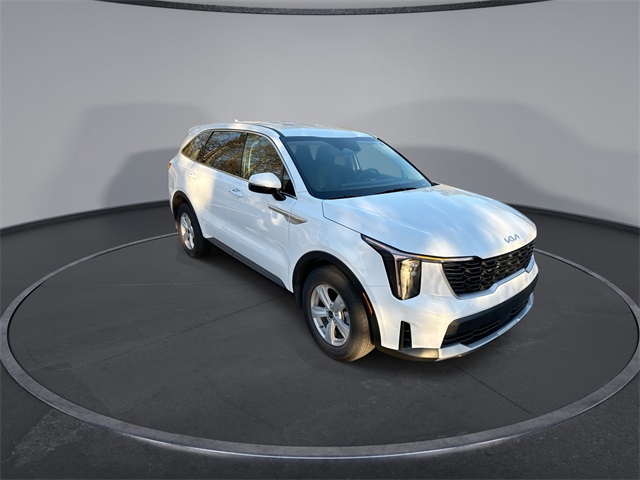 2025 Kia Sorento LX photo 2