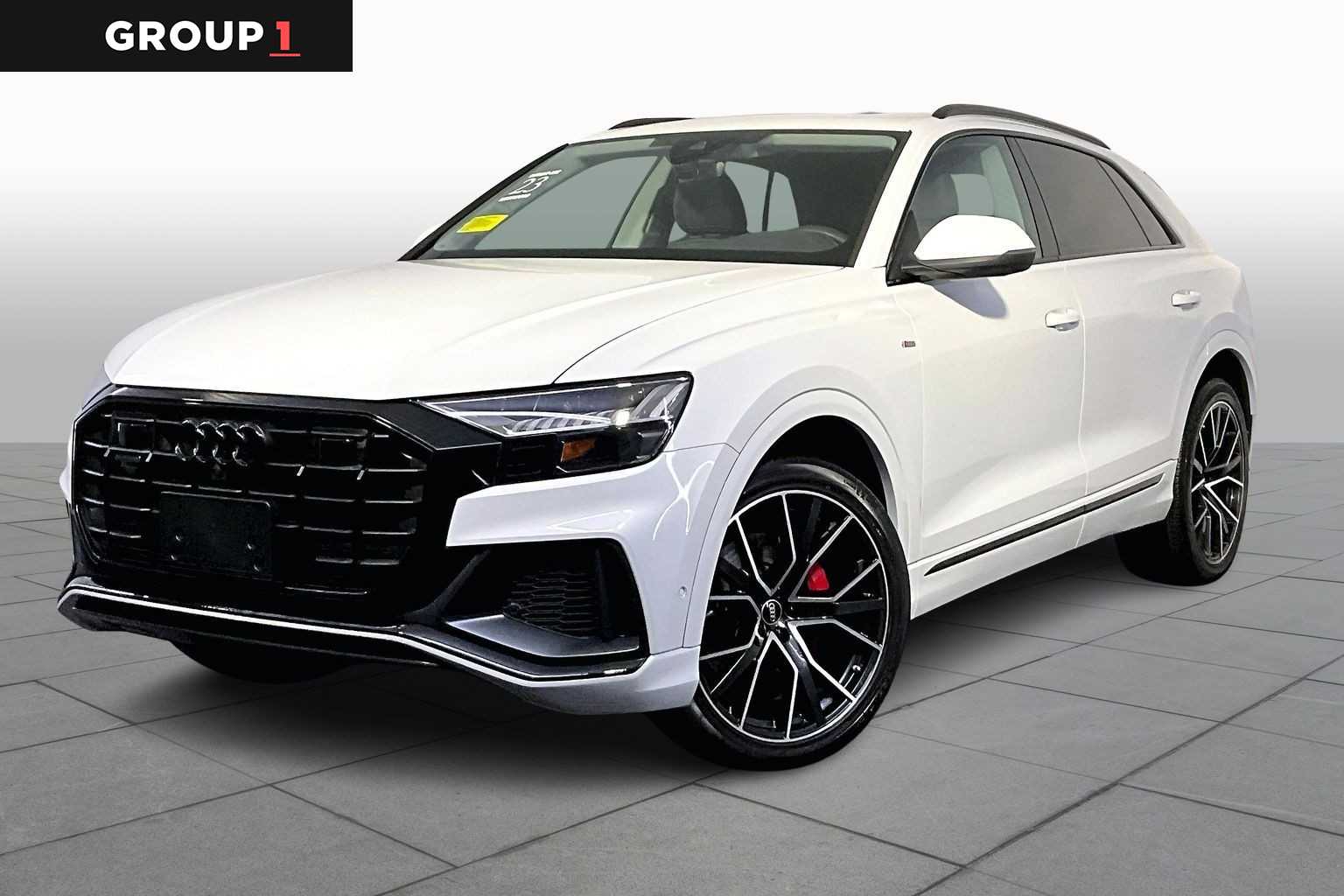 2023 Audi Q8 Premium Plus