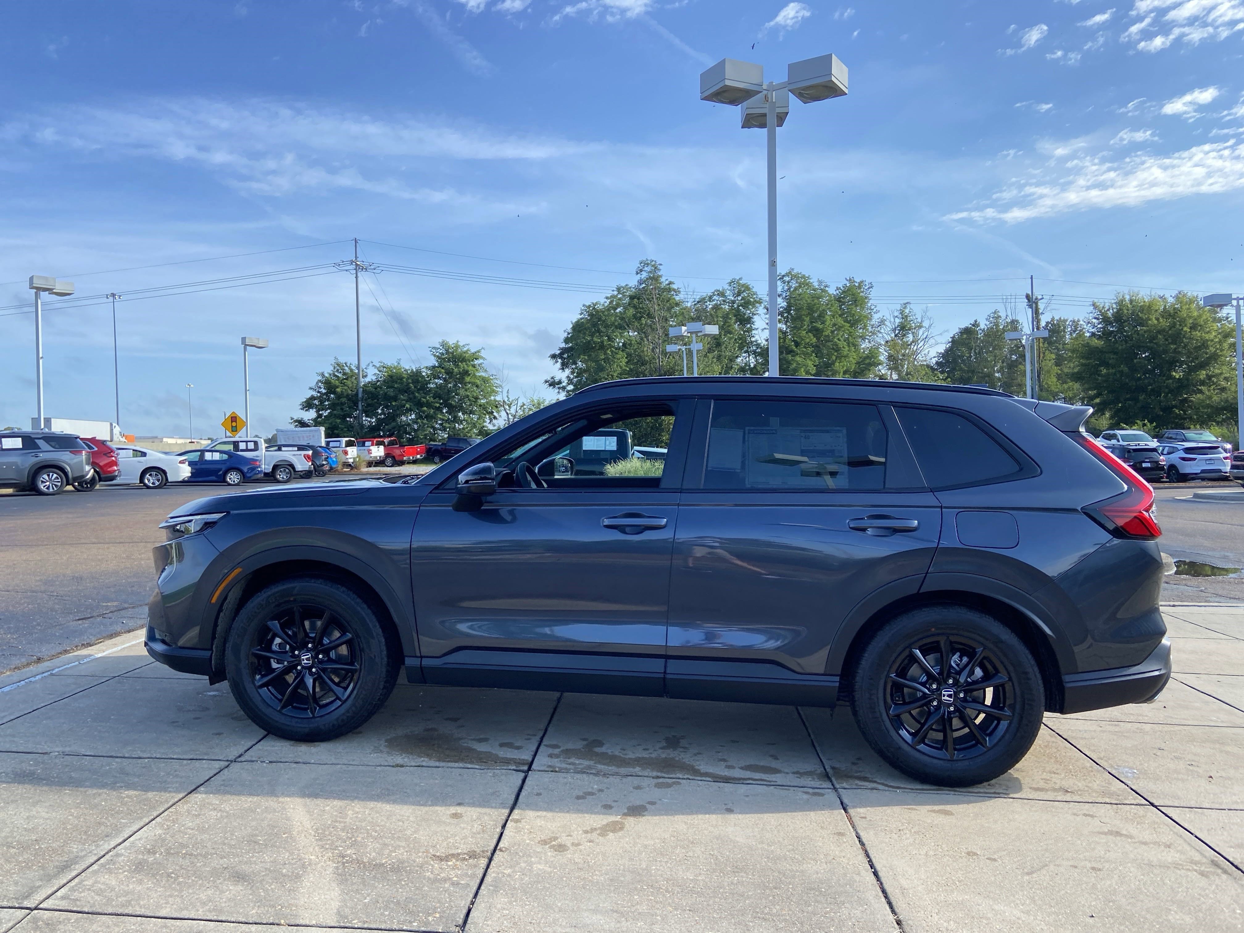 2026 Honda CR-V Hybrid Sport-L photo 2