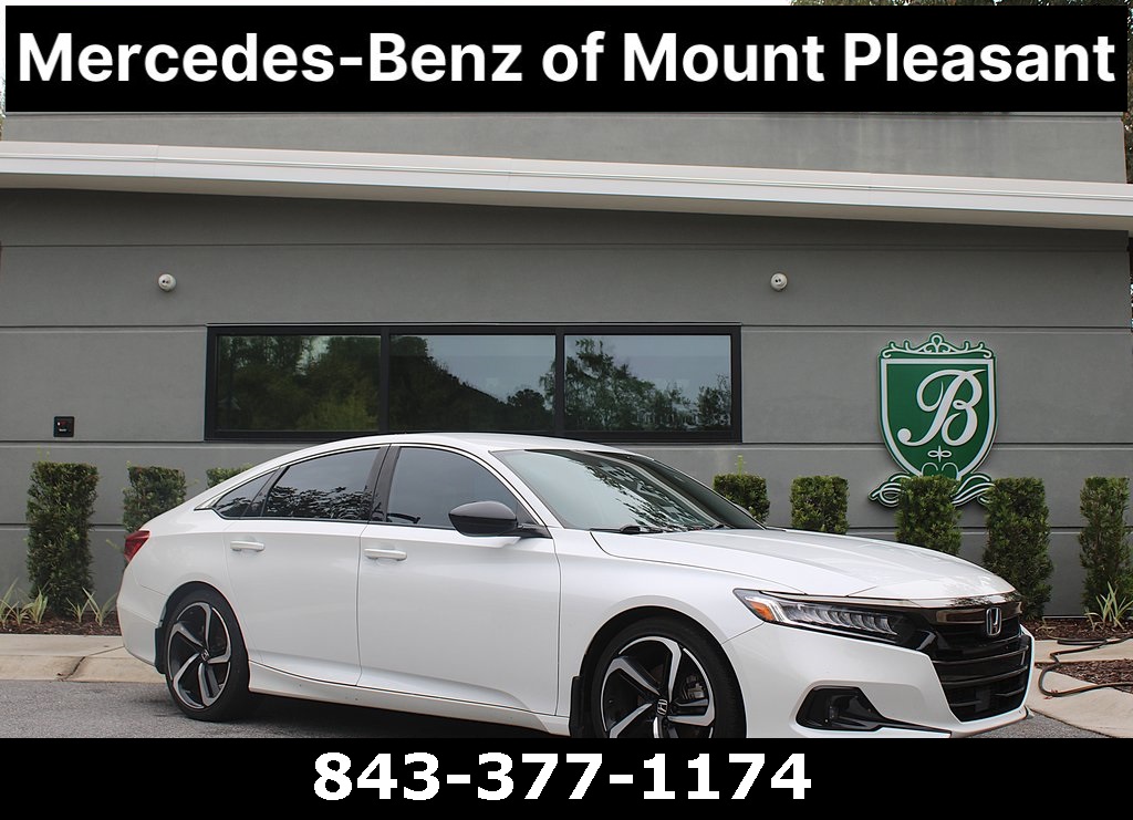 2022 Honda Accord Sport's photo