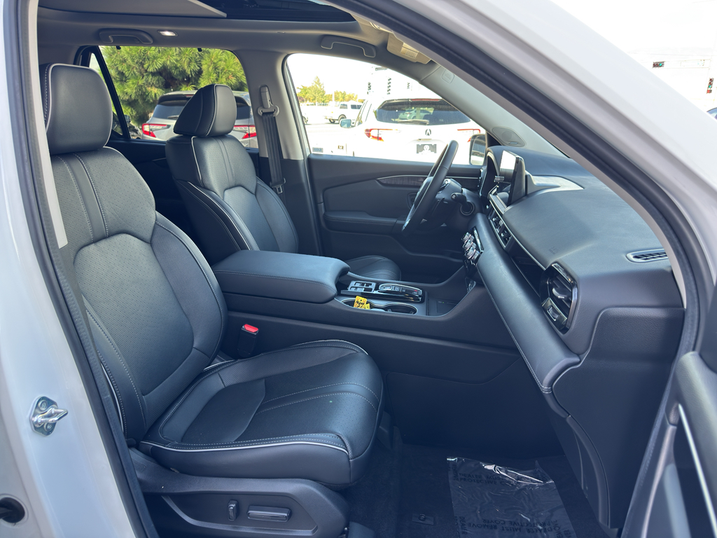 2025 Honda Pilot Elite photo 18