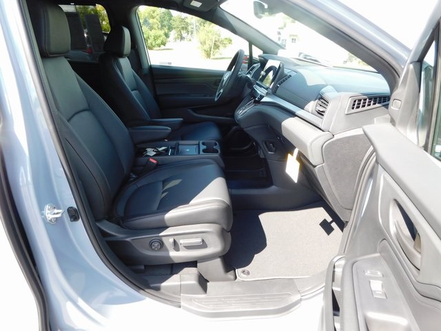 2026 Honda Odyssey photo 17