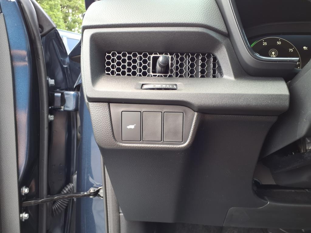 2026 Honda CR-V Hybrid Sport-L photo 11