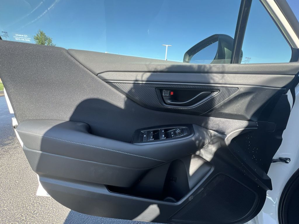 2025 Subaru Legacy Base photo 20