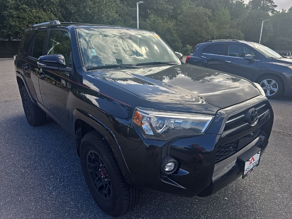 2023 Toyota 4Runner SR5 Premium photo 3