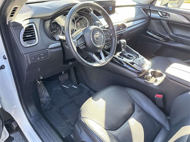 2022 Mazda CX-9 Touring photo 2