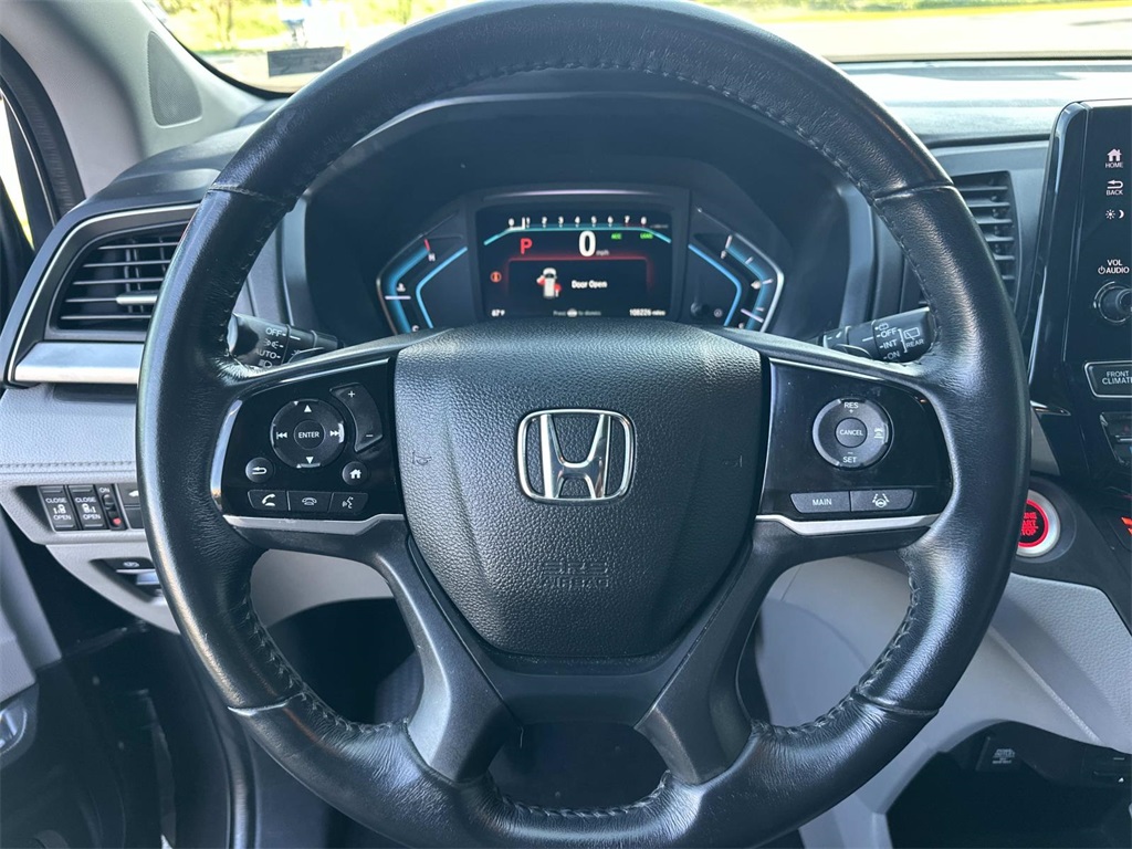 2020 Honda Odyssey Touring photo 22