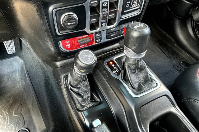 2024 Jeep Wrangler Rubicon X photo 15