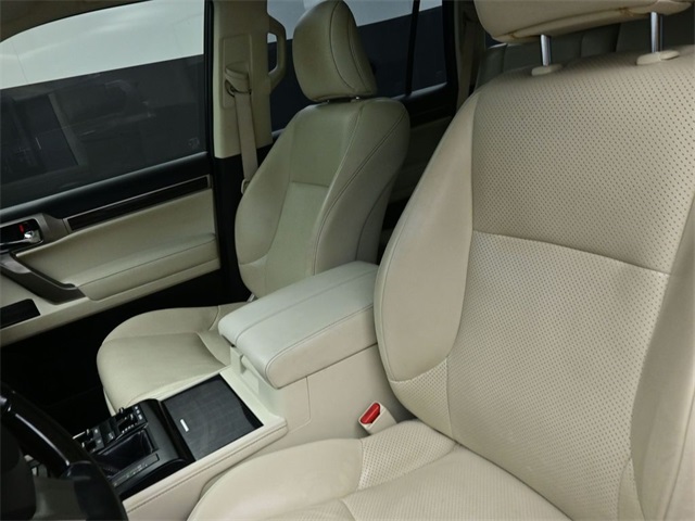 2020 Lexus GX 460 Luxury photo 30