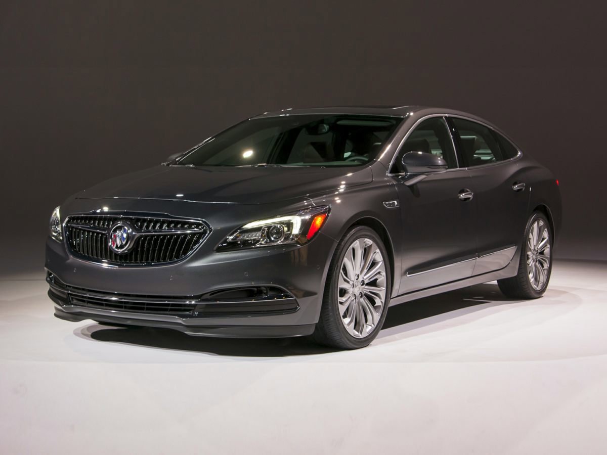 2019 Buick LaCrosse Avenir's photo