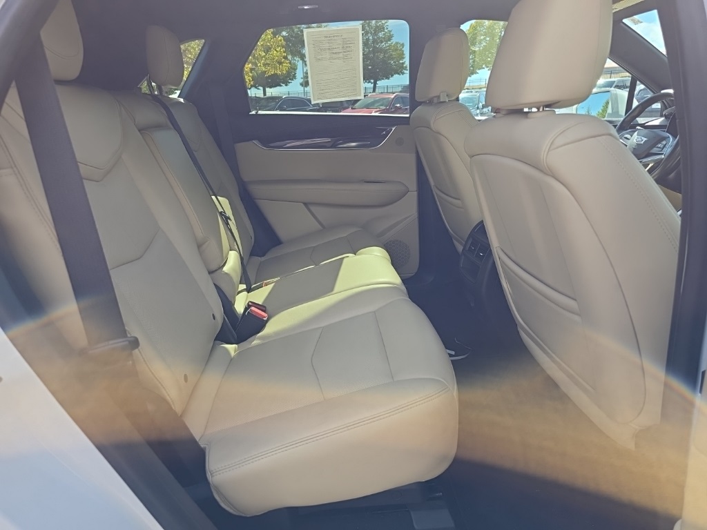 2017 Cadillac XT5 Luxury photo 18
