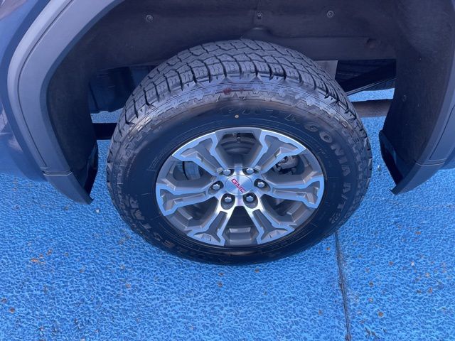 2024 Gmc Sierra 1500 SLE photo 4