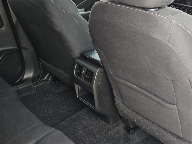 2024 Nissan Rogue S photo 36