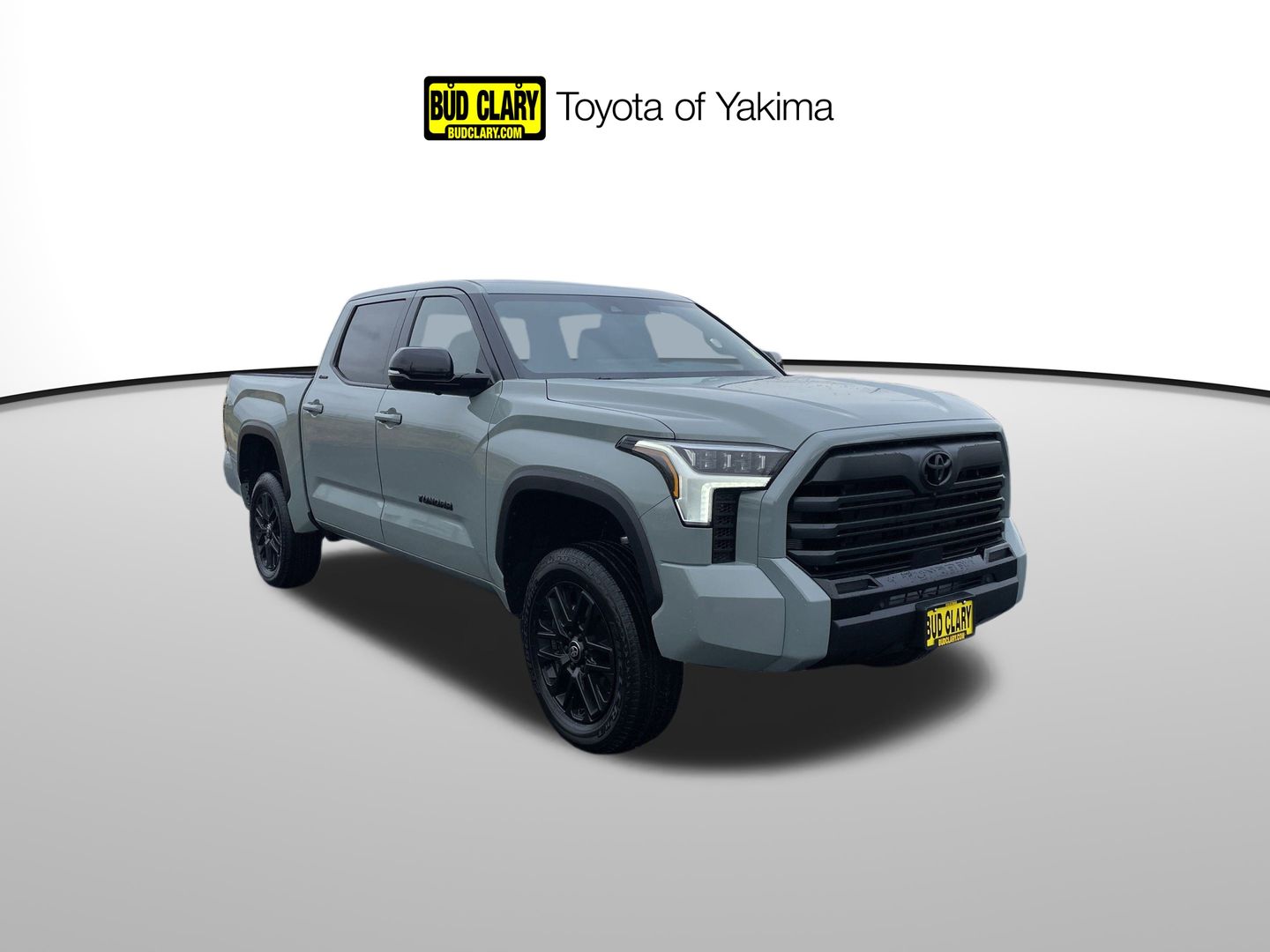 2026 Toyota Tundra Limited's photo