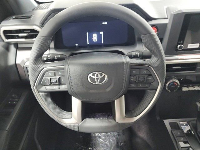 2025 Toyota Tacoma 4x4 TRD photo 17