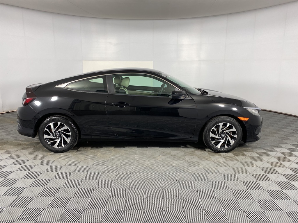 2016 Honda Civic LX photo 23