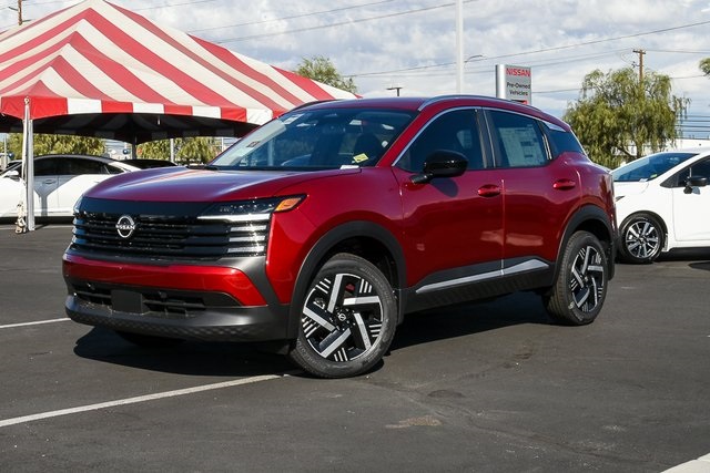 2026 Nissan KICKS SV's photo