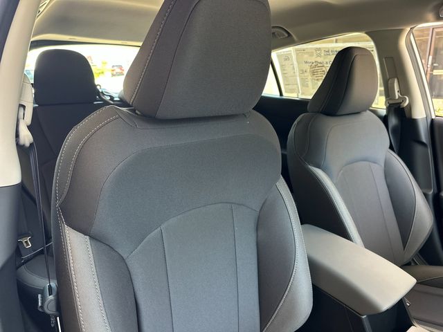 2025 Subaru Impreza Base photo 18