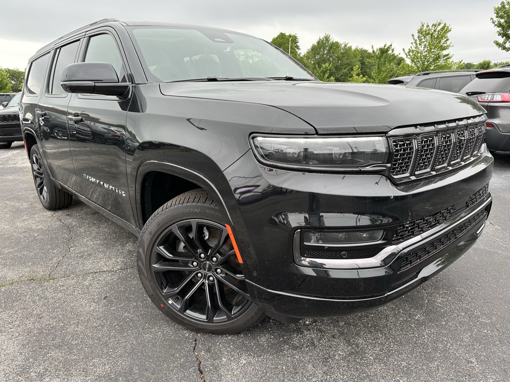 2024 Jeep Grand Wagoneer L II photo 2