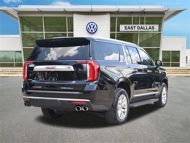 2022 Gmc Yukon XL Denali photo 2