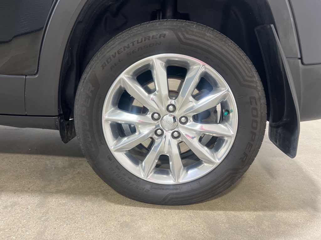 2015 Jeep Cherokee Limited photo 28