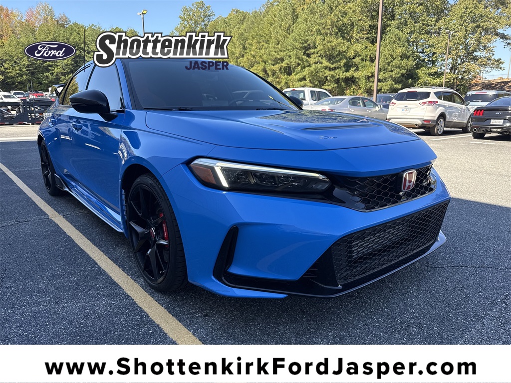 2023 Honda Civic Hatchback Type-R's photo