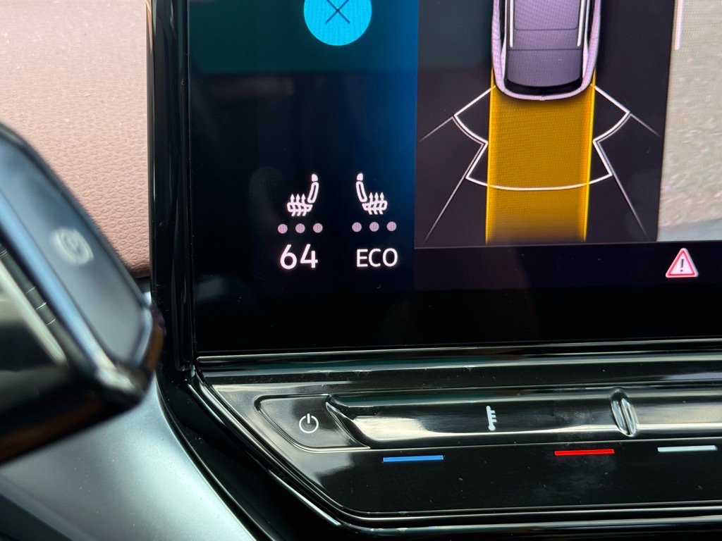 2022 Volkswagen ID.4 Pro S photo 4